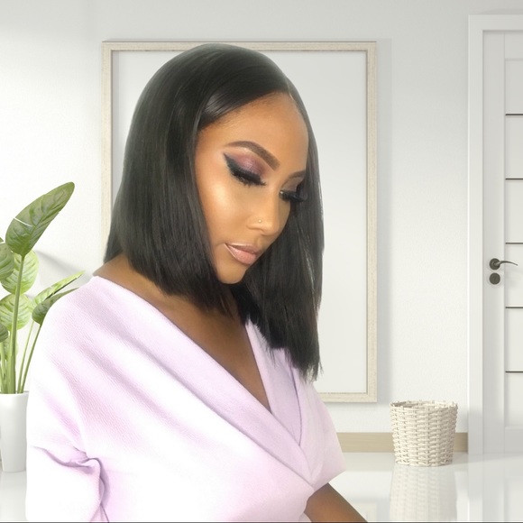 Meet your Posher, Leah - Picture 3 of 3